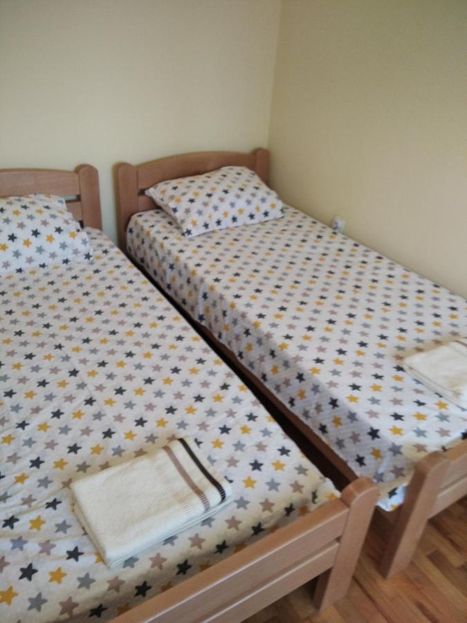 Viva Apartment Skopje Esterno foto