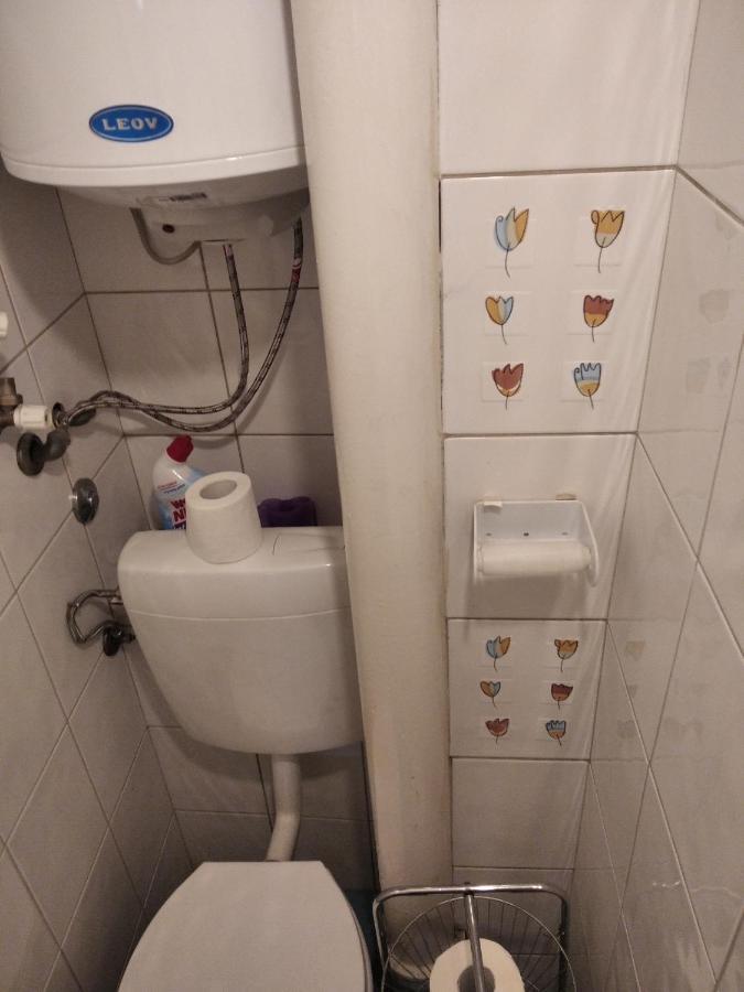 Viva Apartment Skopje Esterno foto