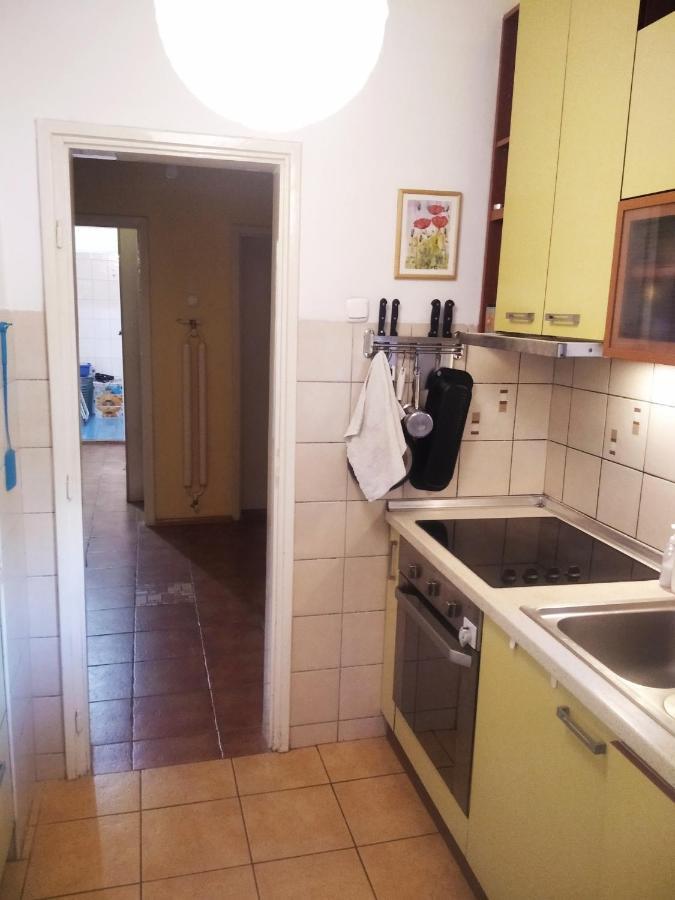 Viva Apartment Skopje Esterno foto